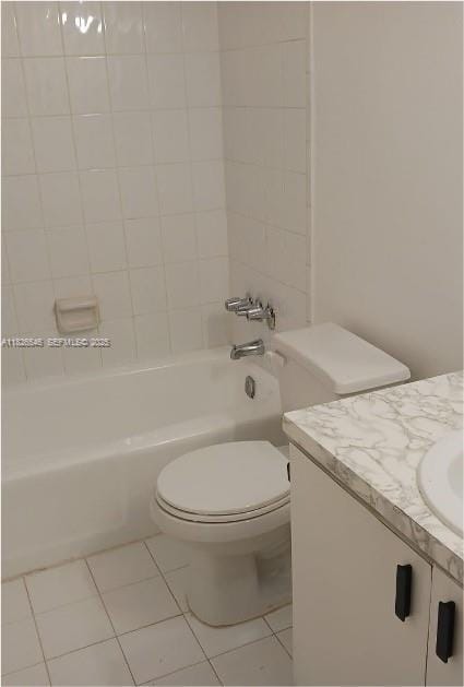 17901 NW 68th Avenue R208, Hialeah, FL 33015 photo 4