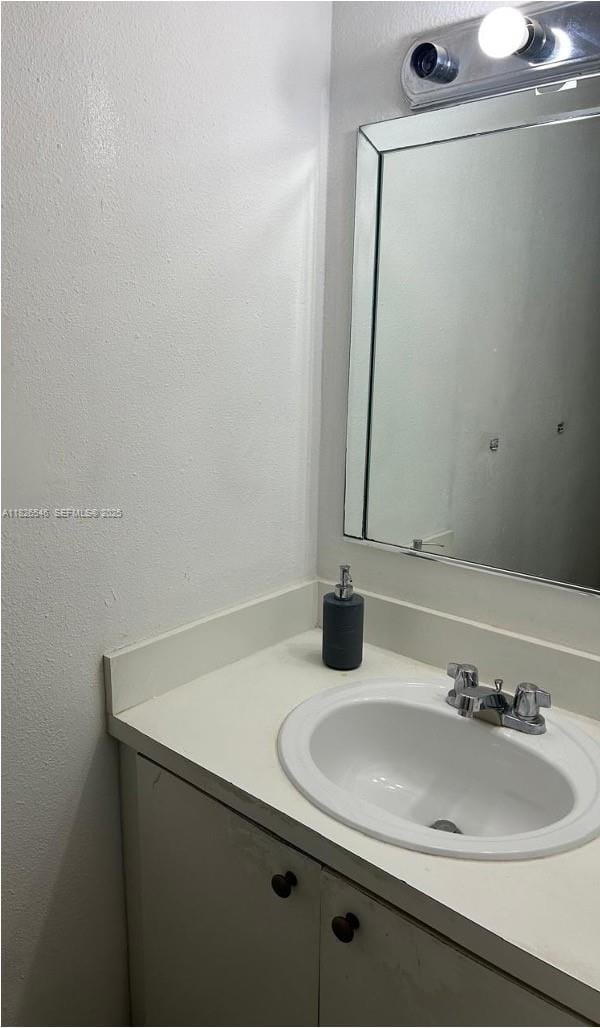 17901 NW 68th Avenue R208, Hialeah, FL 33015 photo 7