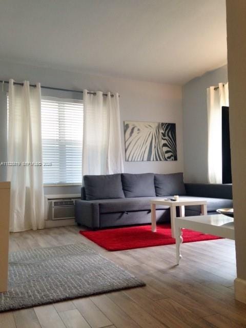 1325 Meridian Avenue 6 — photo 6