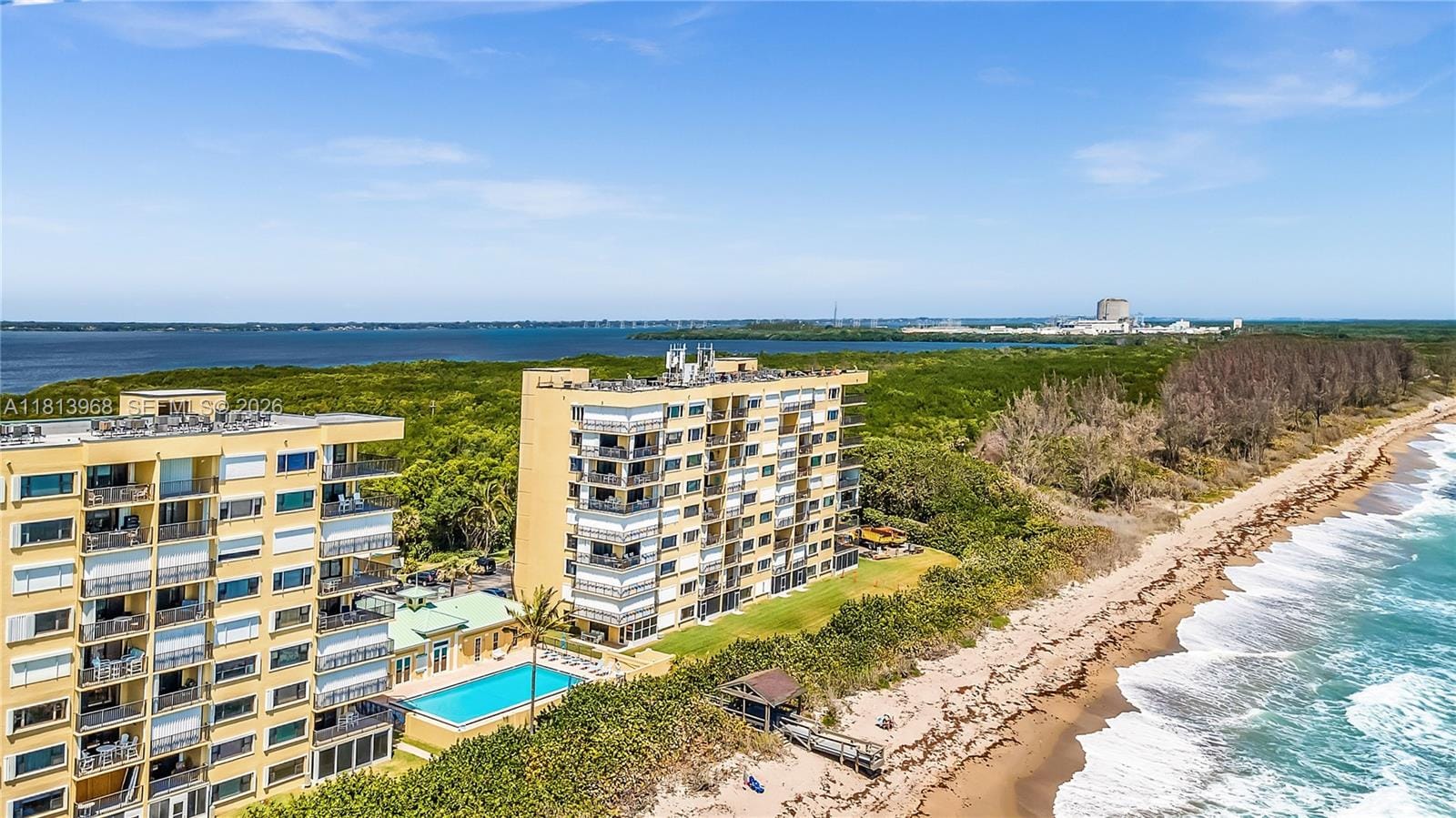 7370 S Ocean Drive 815B — photo 4