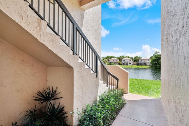 10730 NW 14th Street 175, sold in Fountain Springs, Plantation, FL
