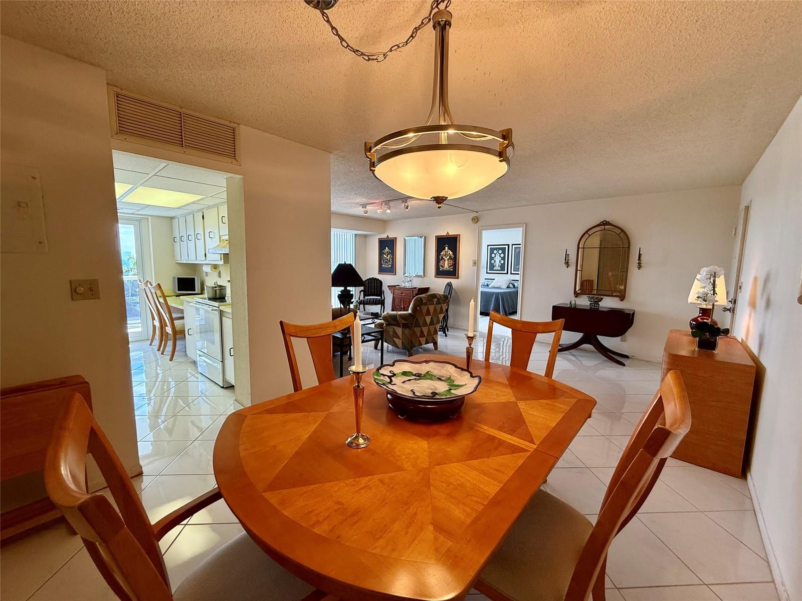 2841 N Ocean Boulevard 603 — photo 4