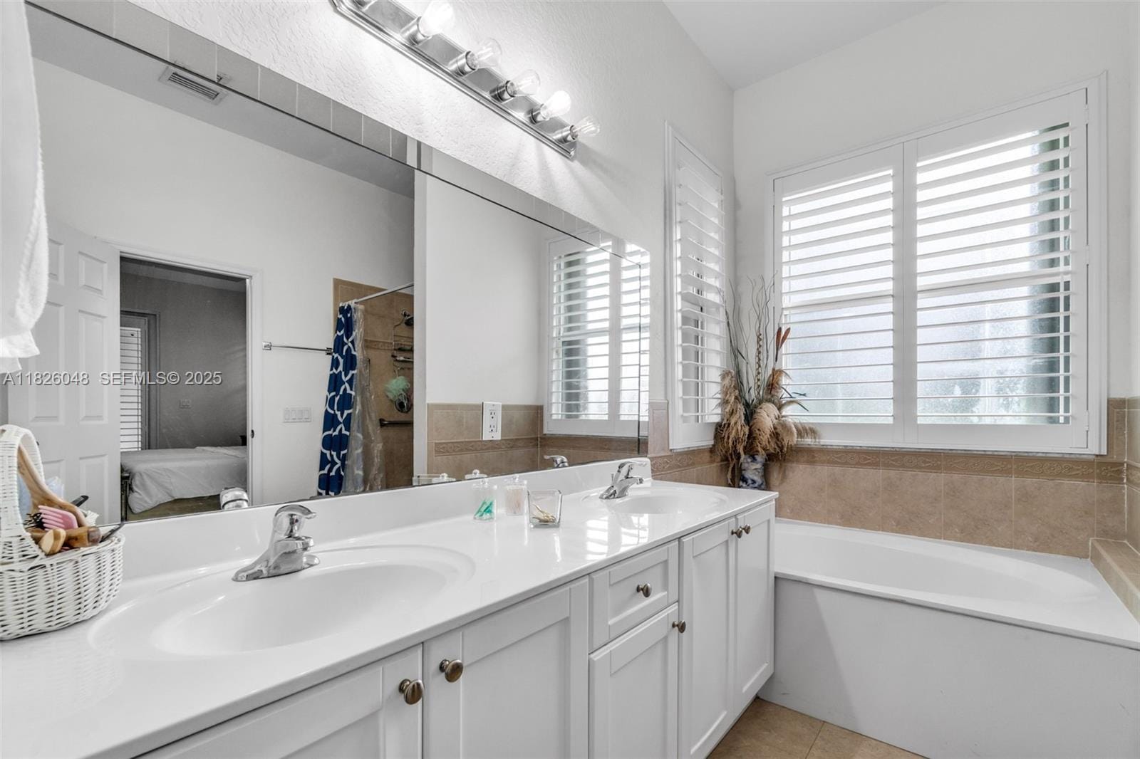 16934 SW 215th Terrace, Miami, FL 33187 photo 17