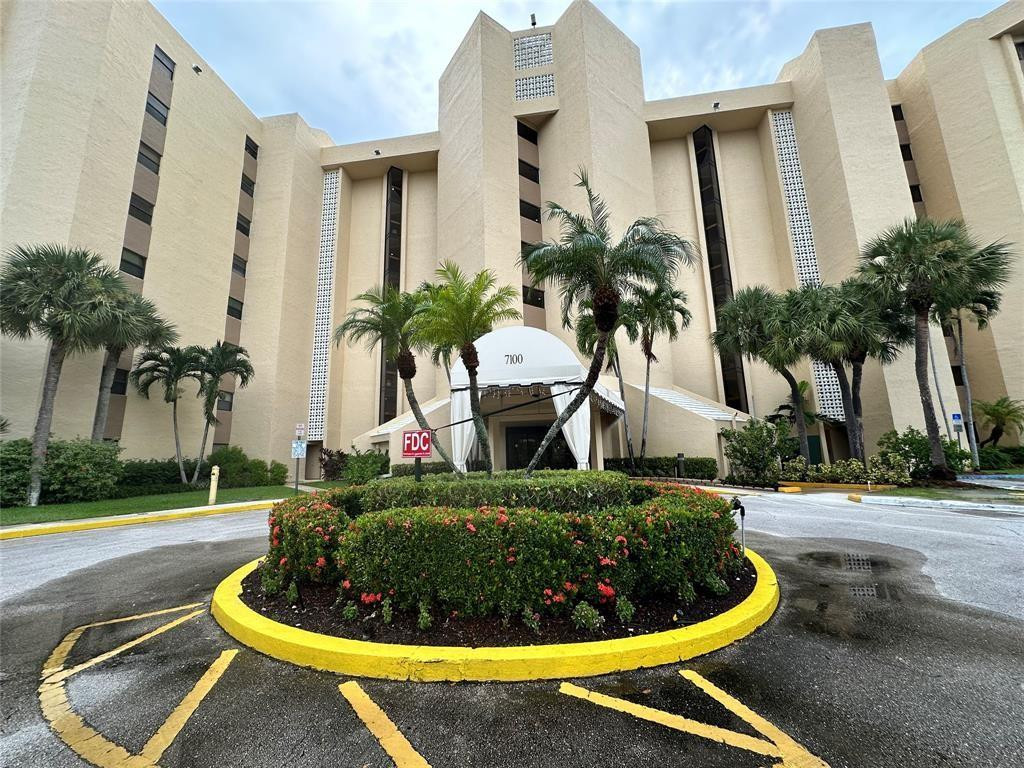 7100 Radice Court 104, Lauderhill, FL 33319, Lauderhill
