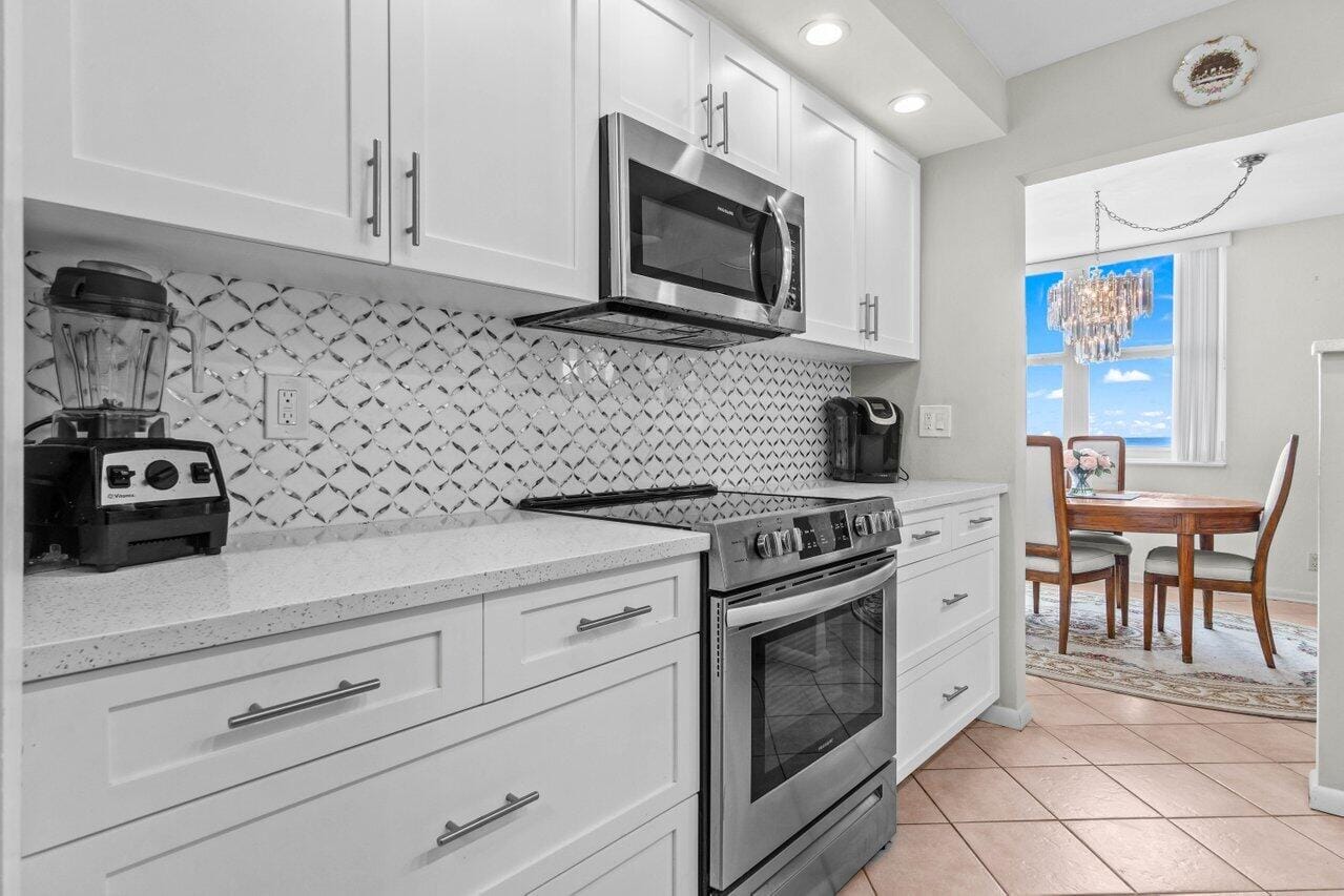 5440 N Ocean Drive 206, Singer Island, FL 33404 photo 6