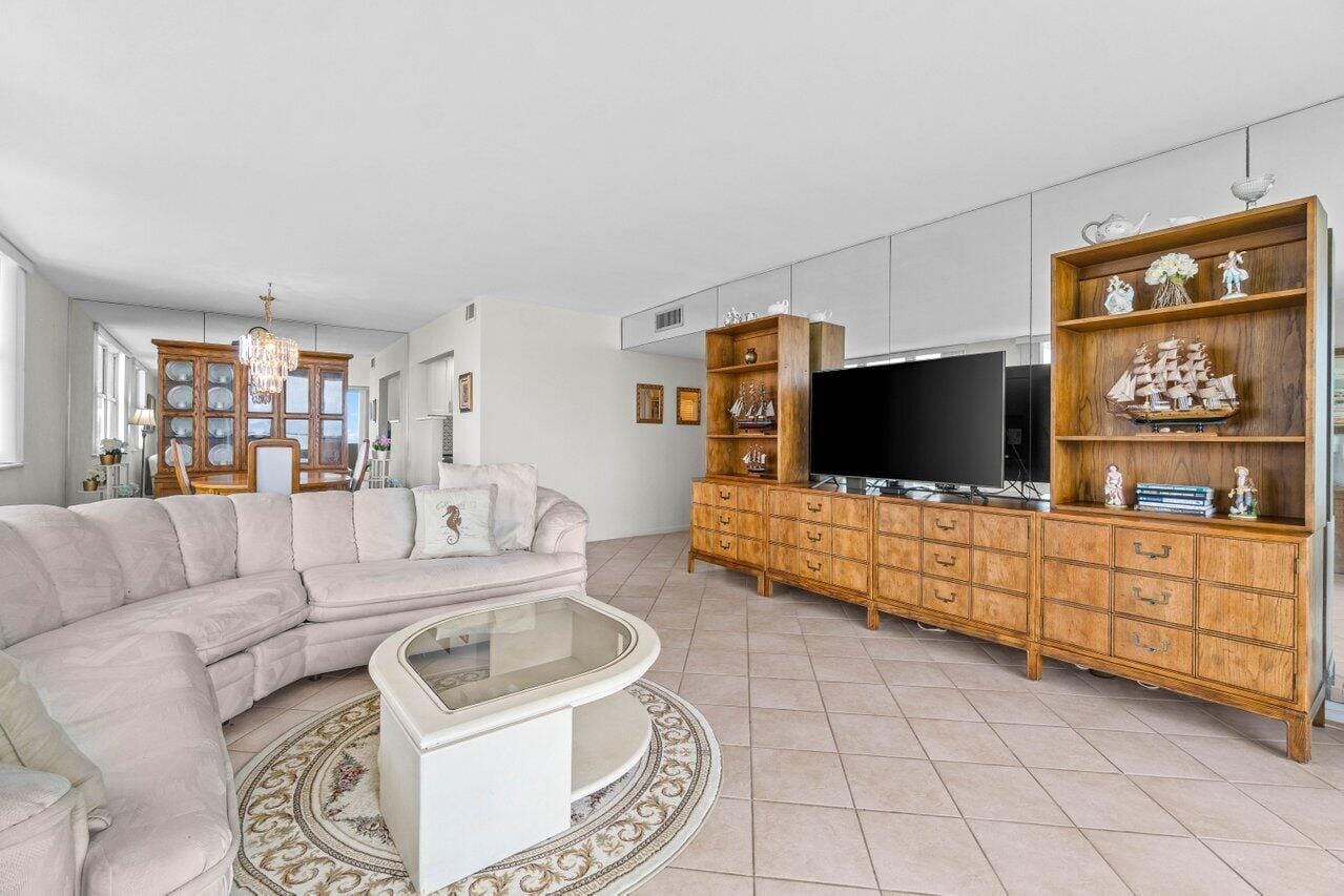 5440 N Ocean Drive 206, Singer Island, FL 33404 photo 9
