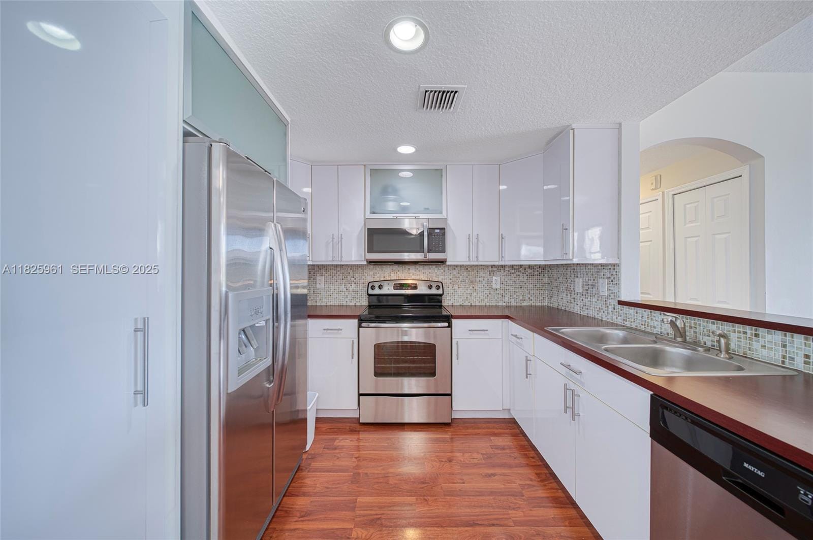 6440 NW 114th Avenue 434, Doral, FL 33178 photo 3