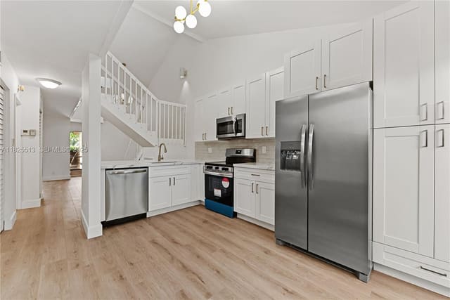 7720 NW 79th Avenue B6, sold in Bonaire Village At Woodmo, Tamarac, FL