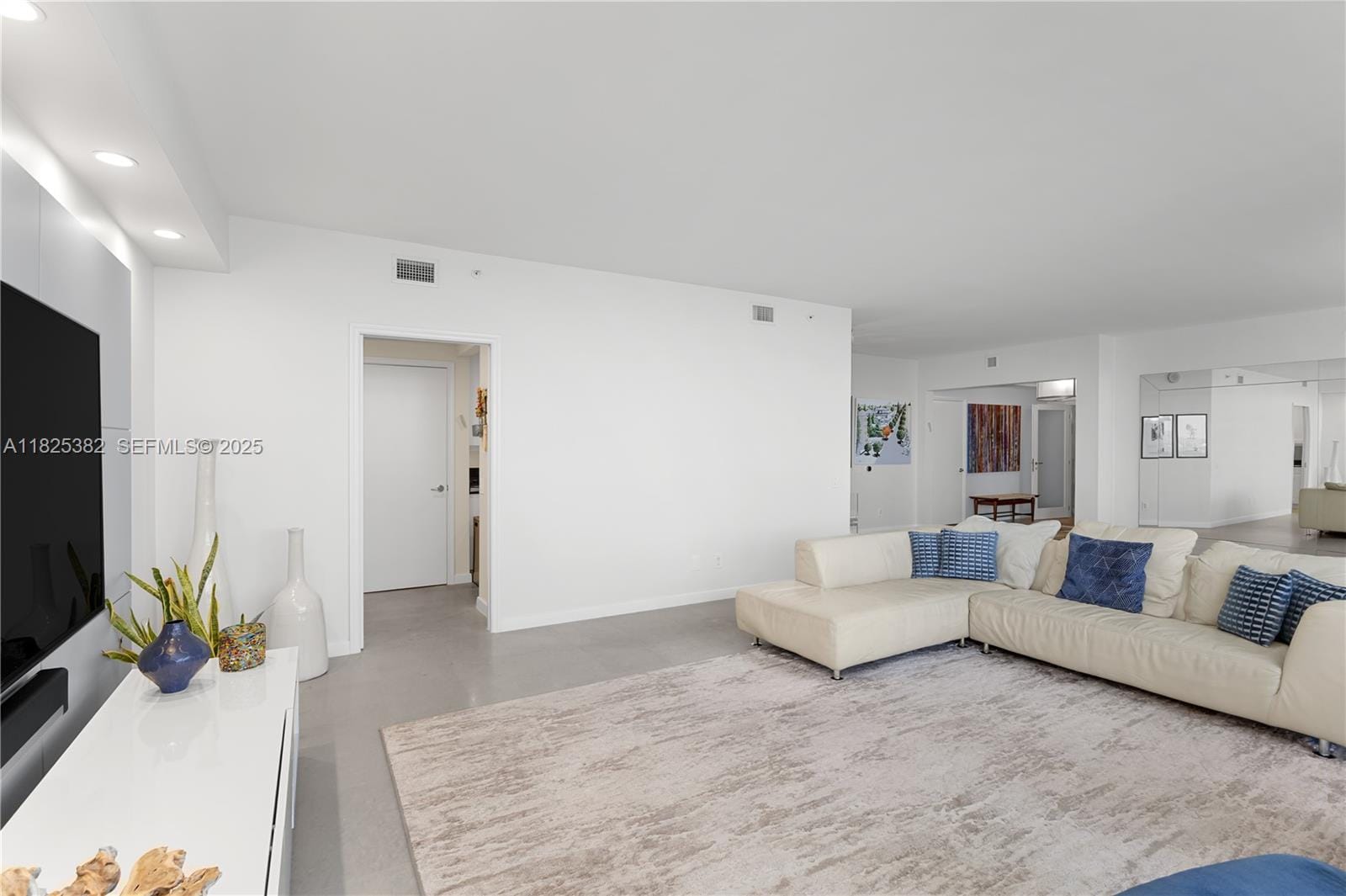 21200 Point Place 2602, Aventura, FL 33180 photo 13