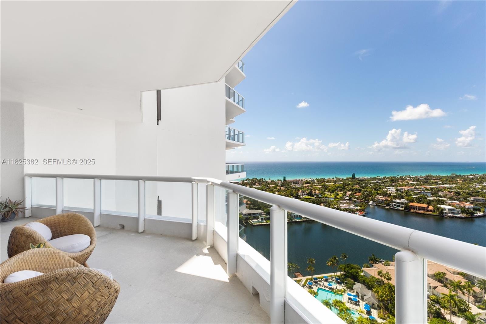 21200 Point Place 2602, Aventura, FL 33180 photo 3