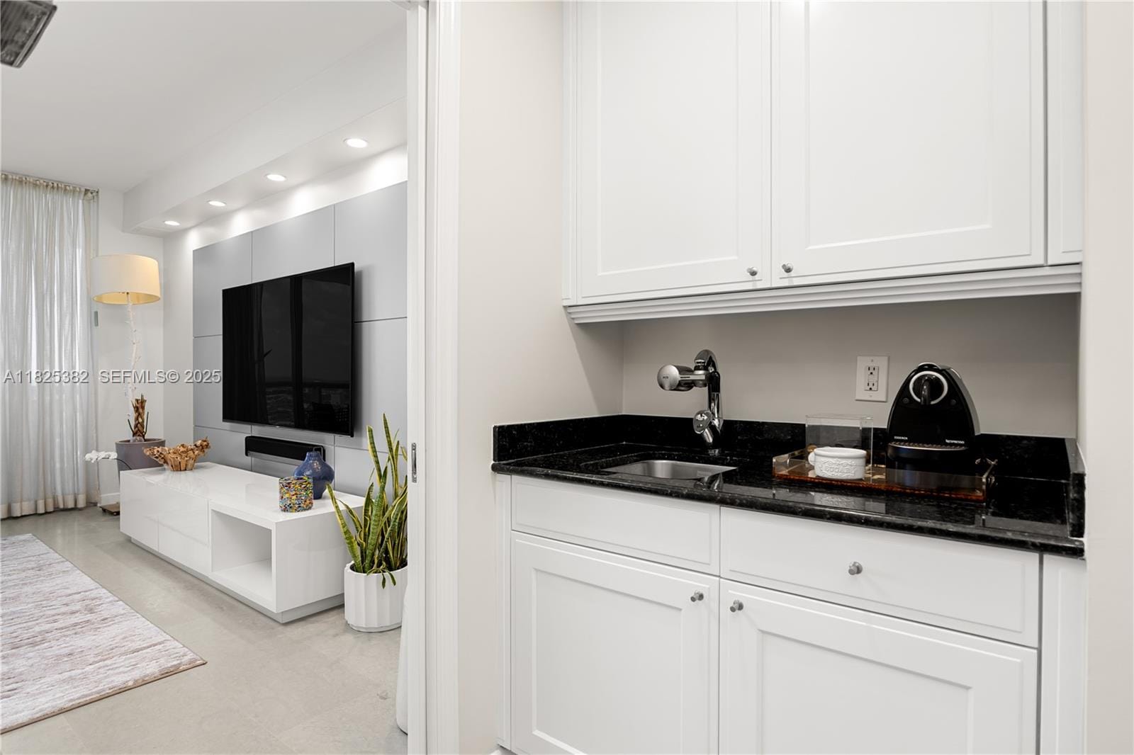 21200 Point Place 2602, Aventura, FL 33180 photo 25