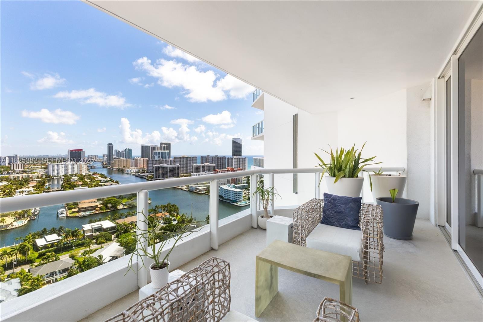 21200 Point Place 2602, Aventura, FL 33180 photo 6