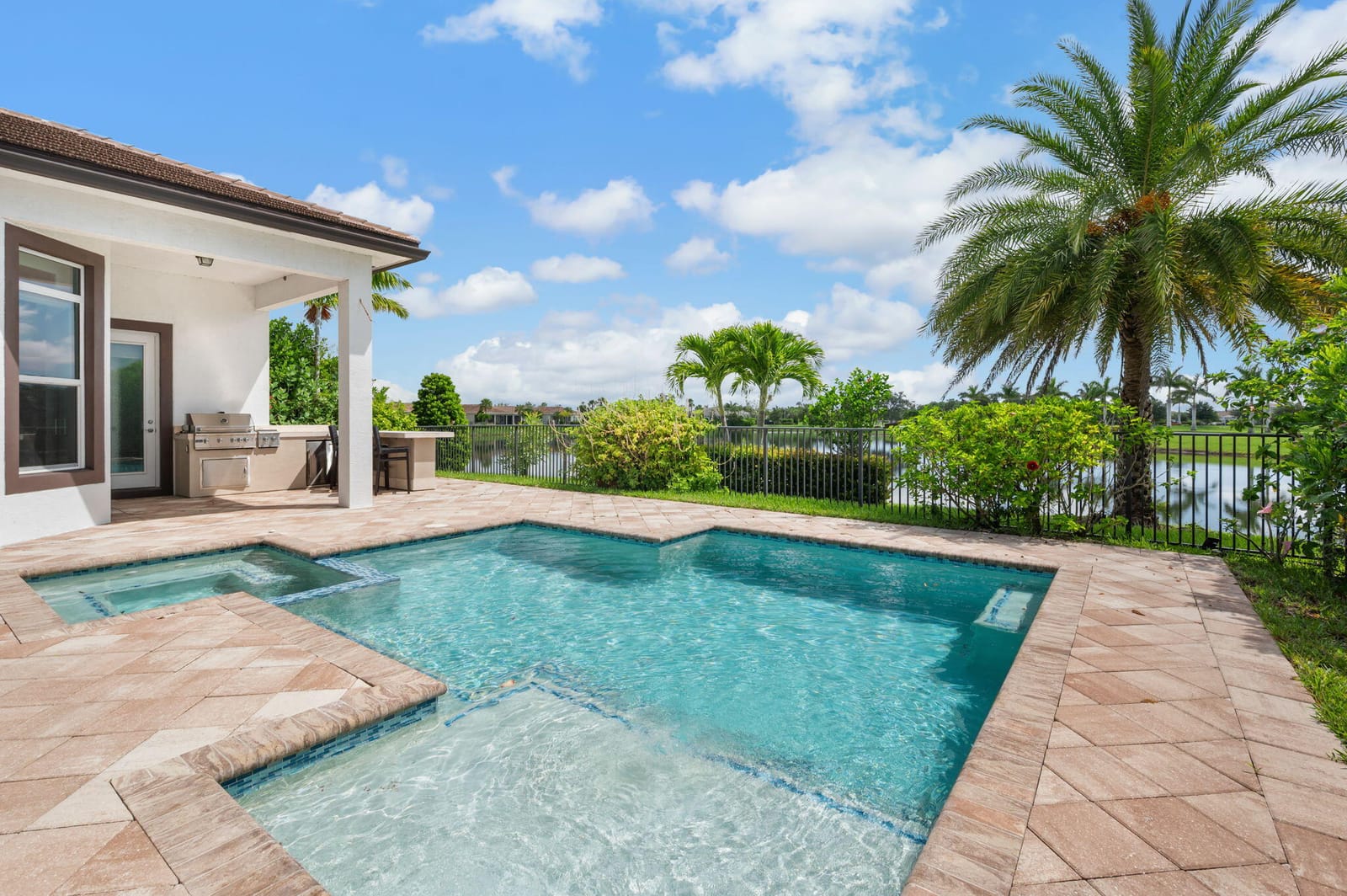 9069 SW Pepoli Way, Port St. Lucie, FL 34987