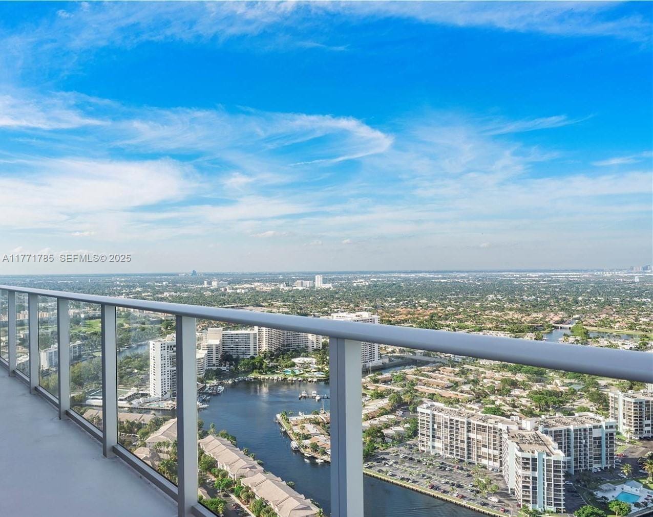4010 S Ocean Drive T4301 — photo 2