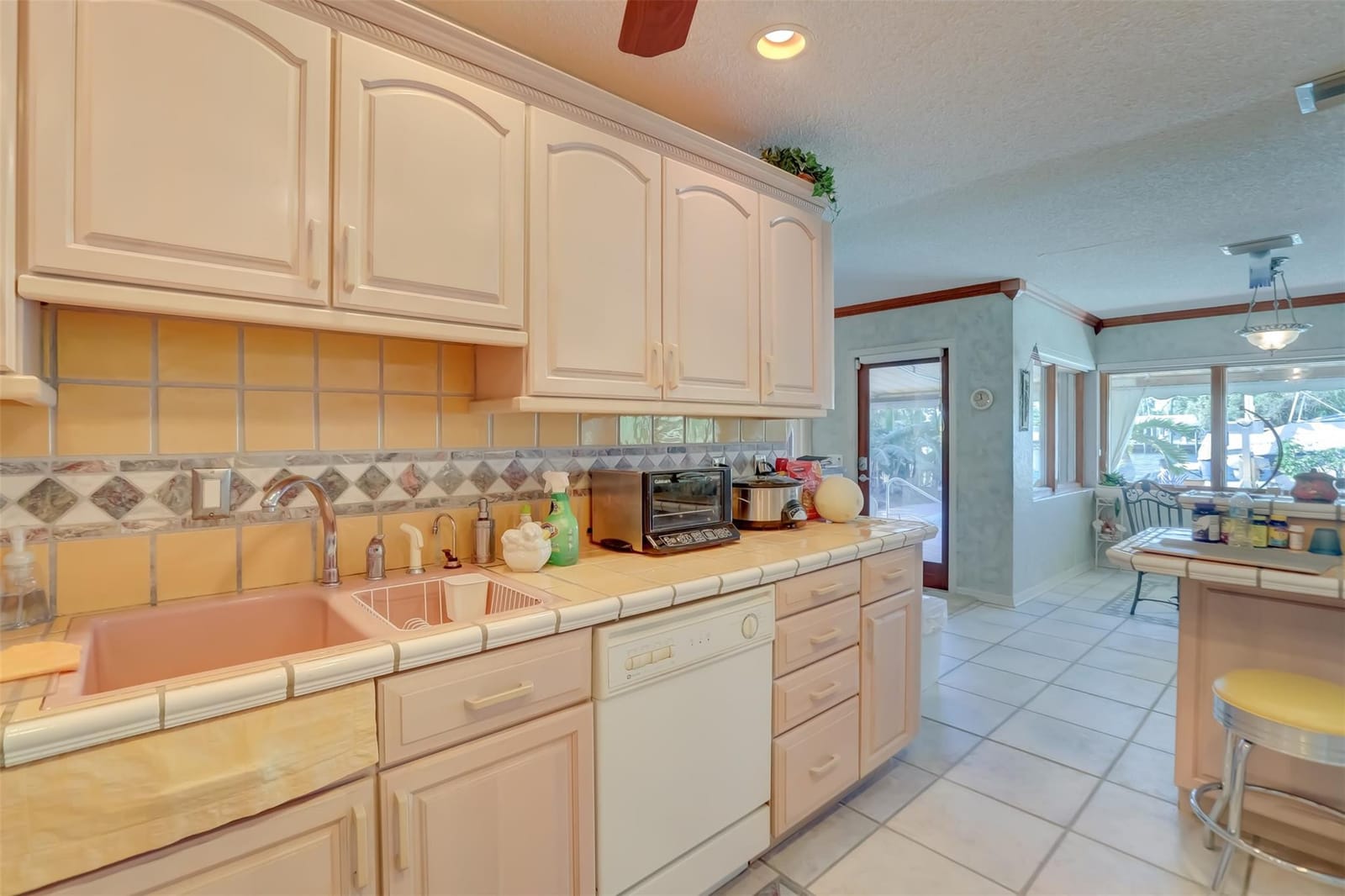 305 S Riverside Drive, Pompano Beach, FL 33062 photo 25