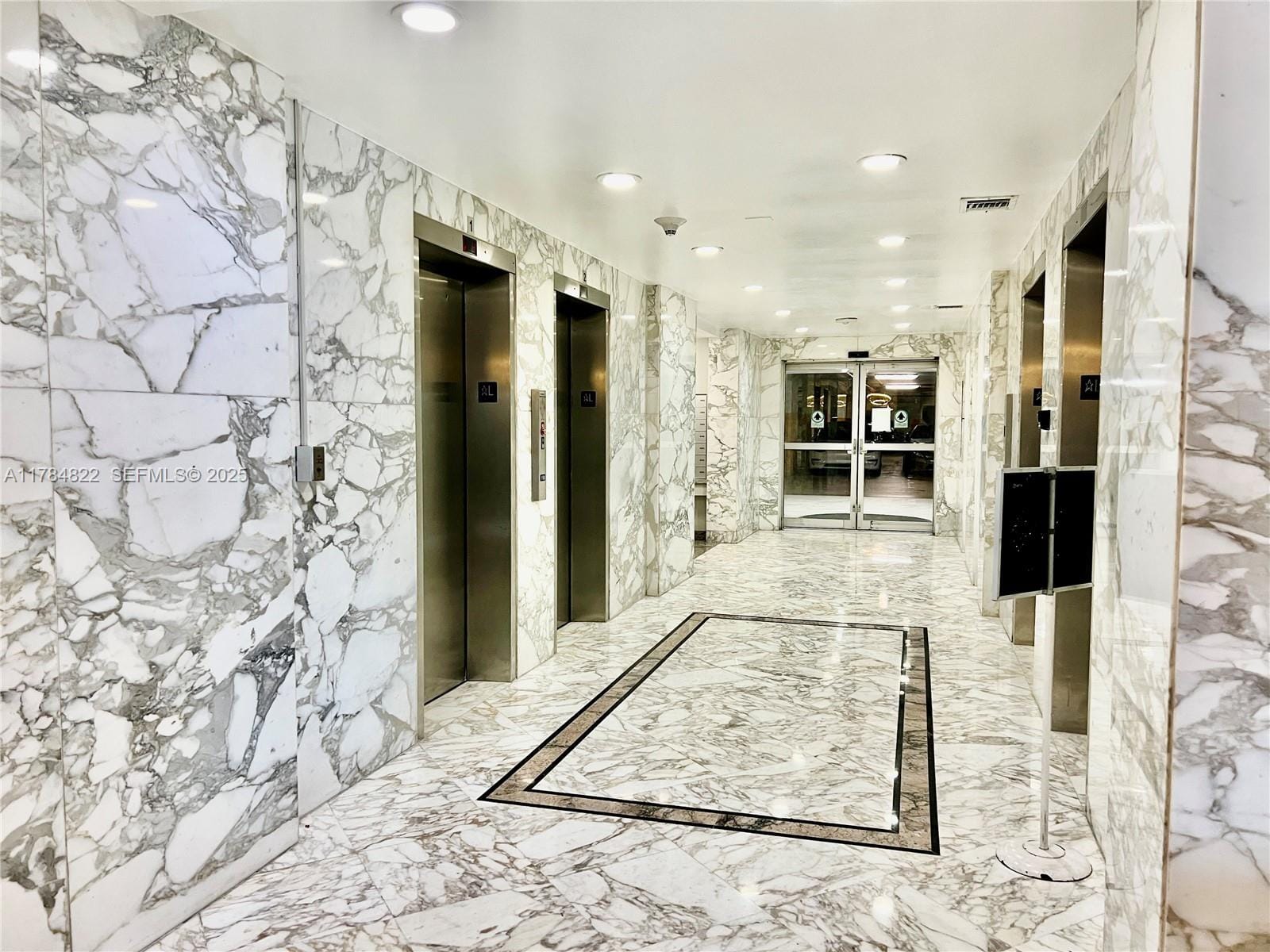 7135 Collins Avenue 621, Miami Beach, FL 33141 photo 14