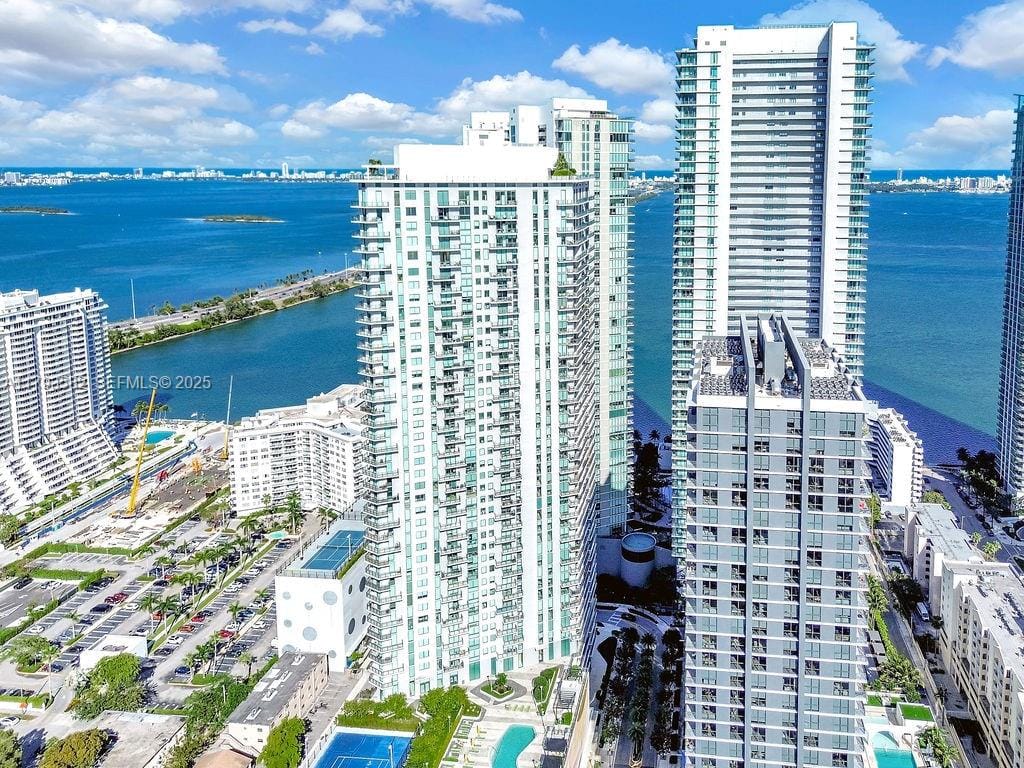 650 NE 32nd Street 1004, Miami, FL 33137 photo 4