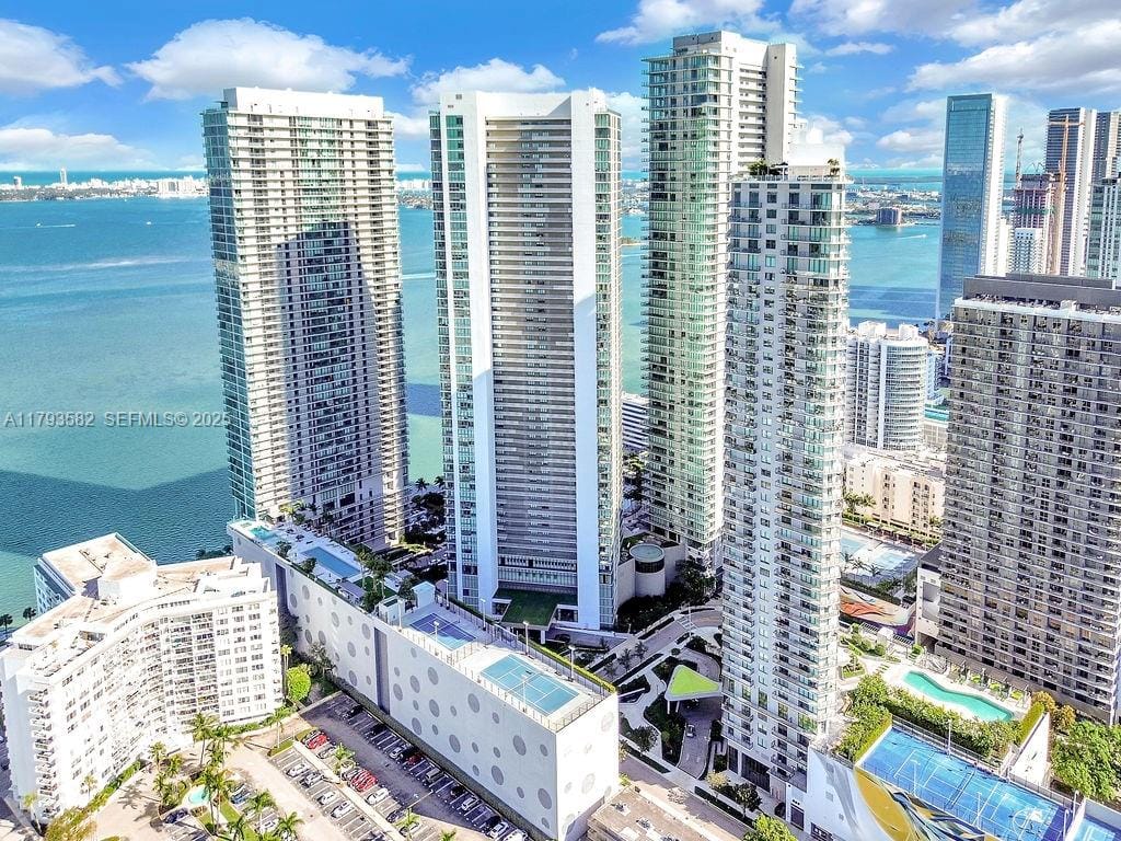 650 NE 32nd Street 1004, Miami, FL 33137 photo 5