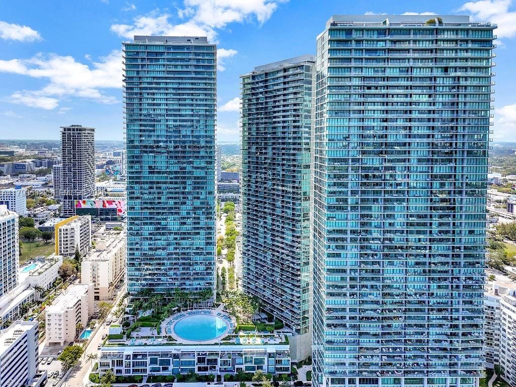 650 NE 32nd Street 1004, Miami, FL 33137 photo 9