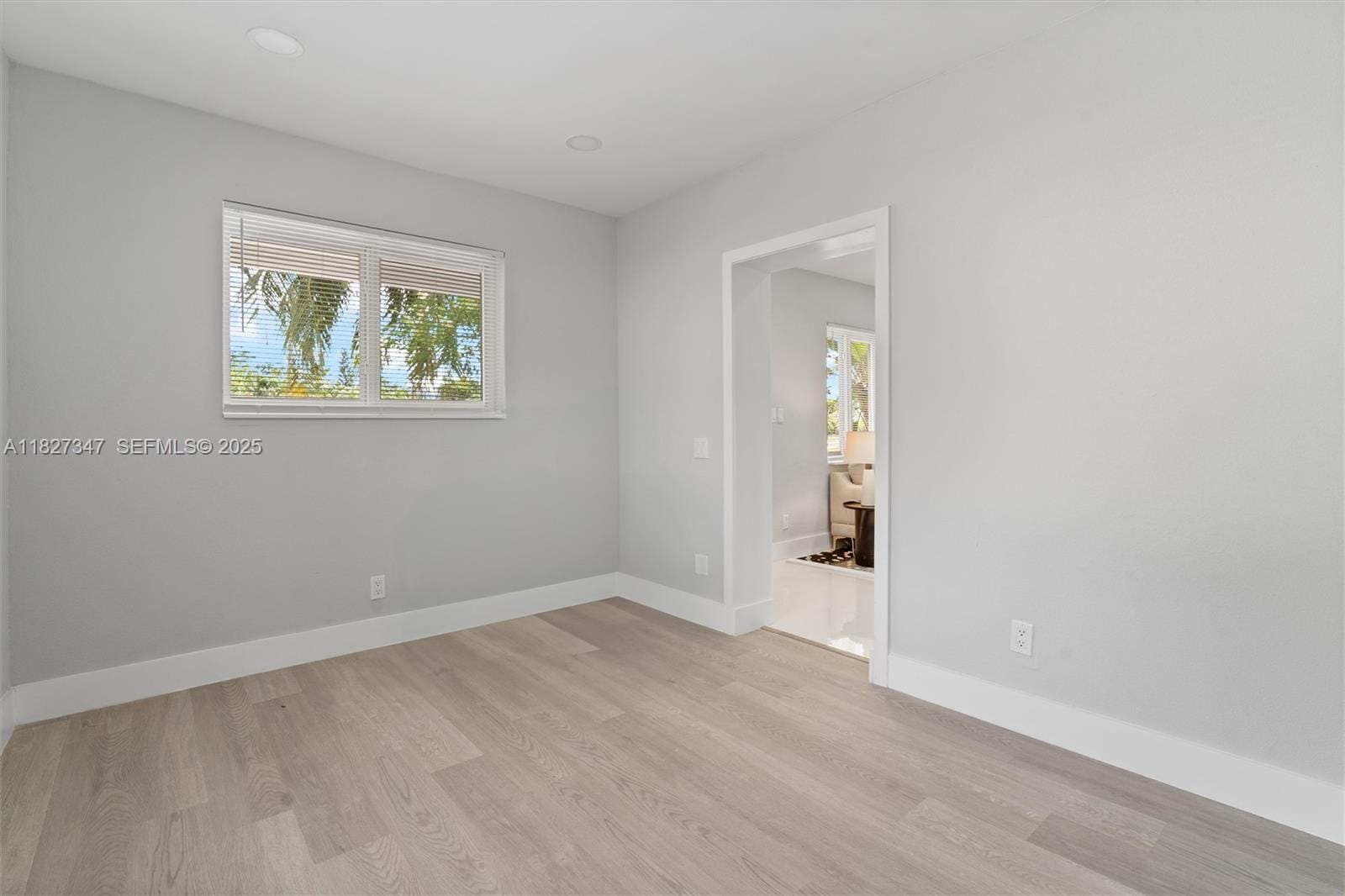 410 NE 58th Court, Oakland Park, FL 33334 photo 17