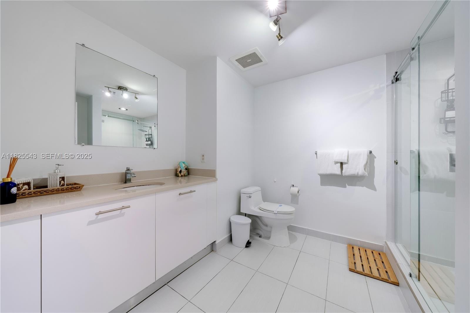 3250 NE 1st Avenue 1016, Miami, FL 33137 photo 16