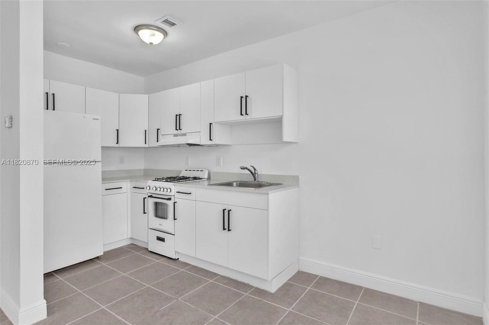 750 84th Street, Miami Beach, FL 33141 photo 11