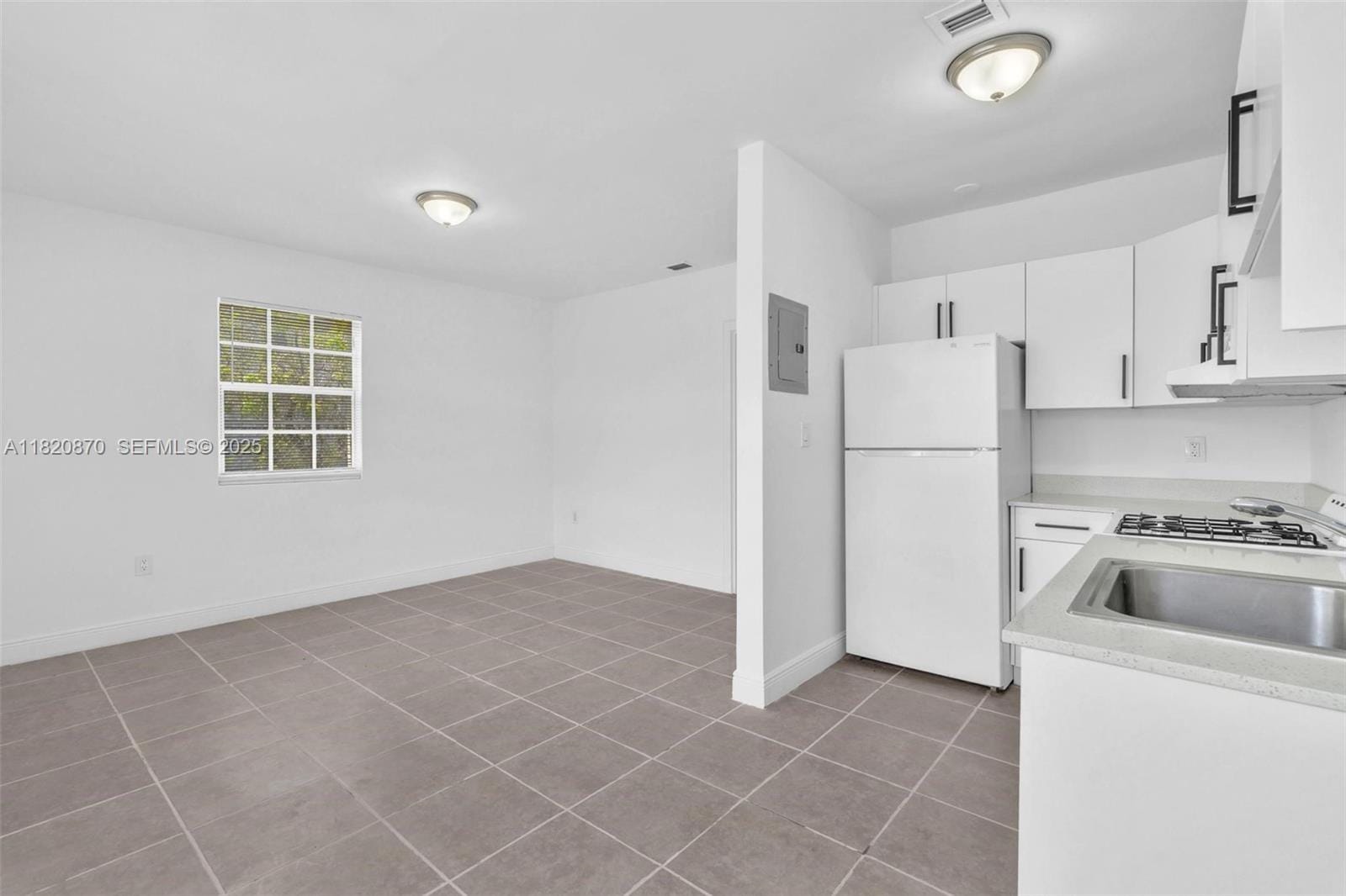 750 84th Street, Miami Beach, FL 33141 photo 13