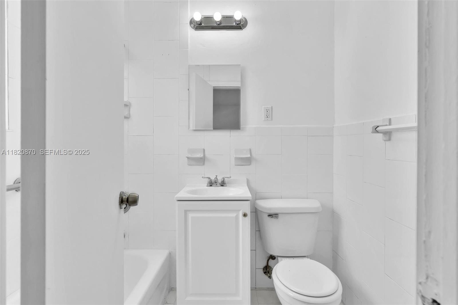 750 84th Street, Miami Beach, FL 33141 photo 17