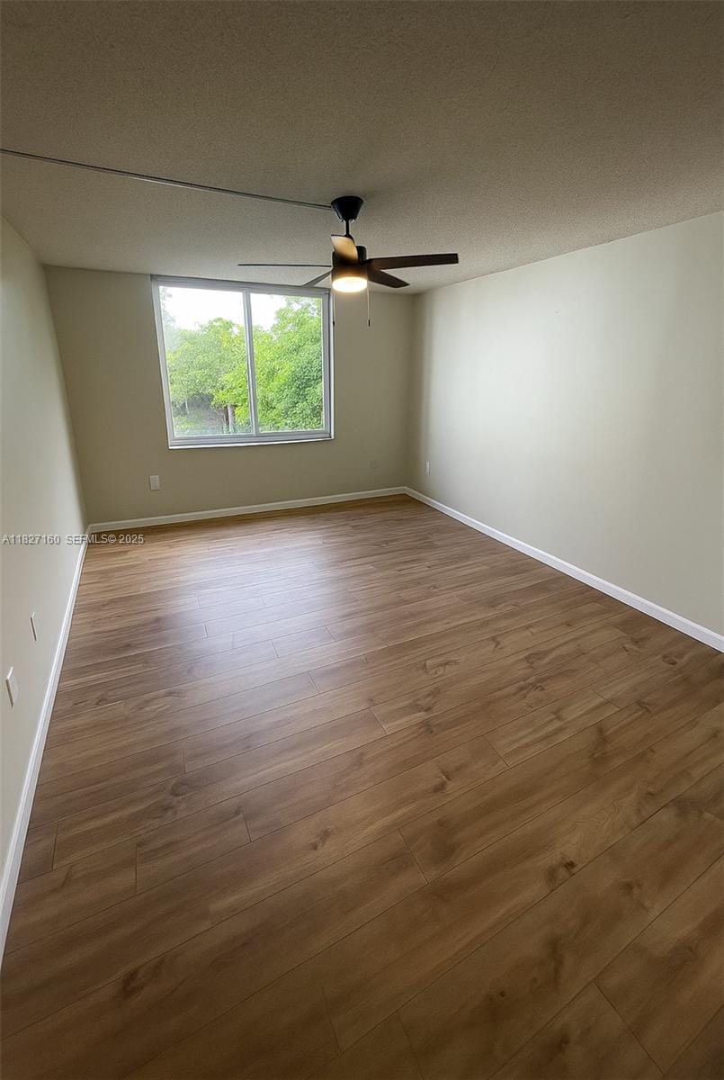 17890 W Dixie Highway 414 — photo 10