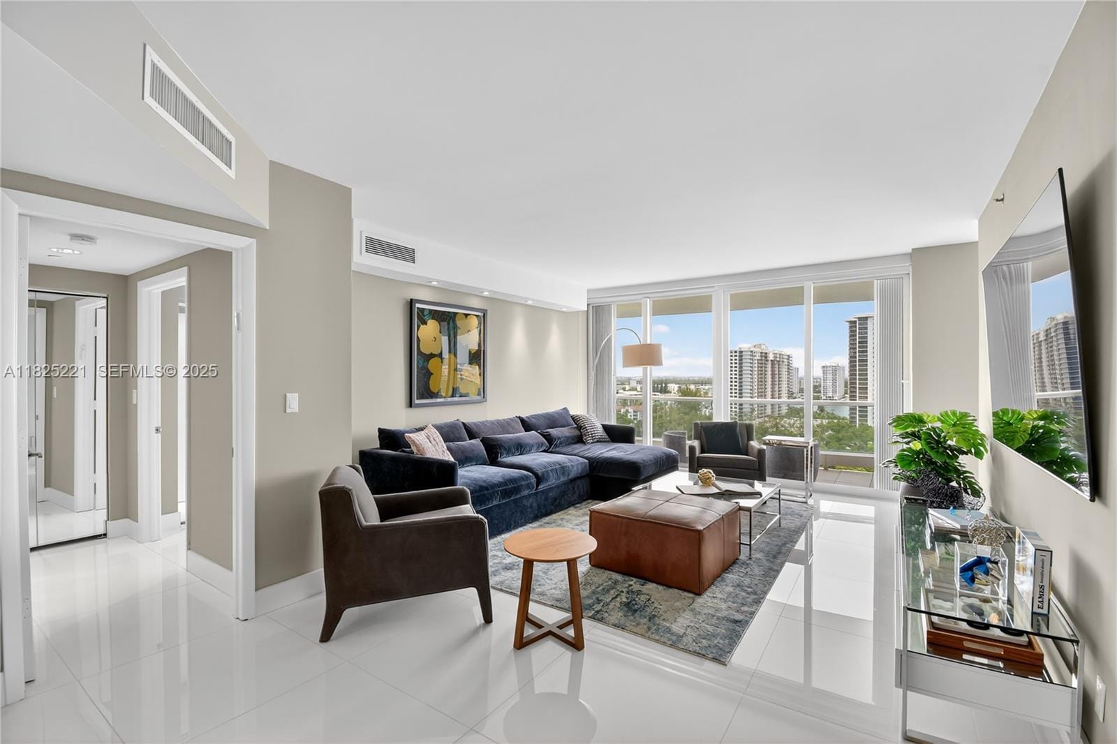 7000 Island Boulevard 1408, Aventura, FL 33160