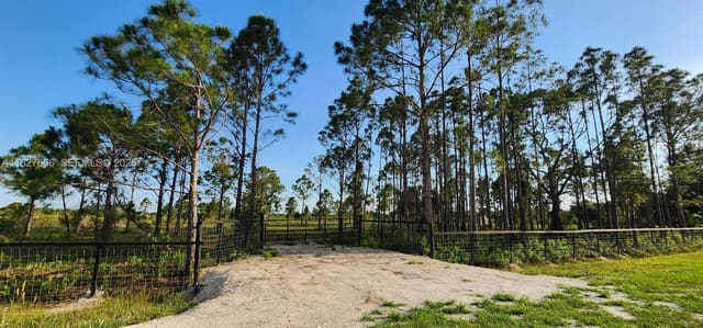 16322 NW 294 Street, sold in Vikings, Okeechobee, FL