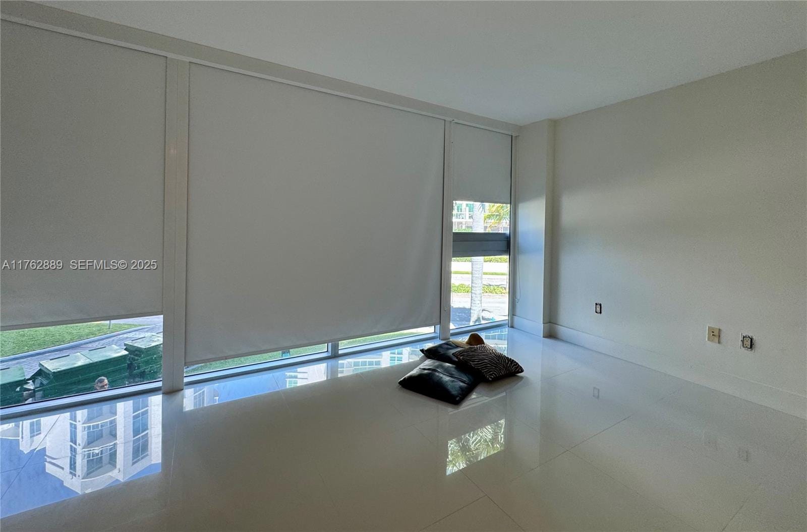 2950 NE 188th Street 149, Aventura, FL 33180 photo 18
