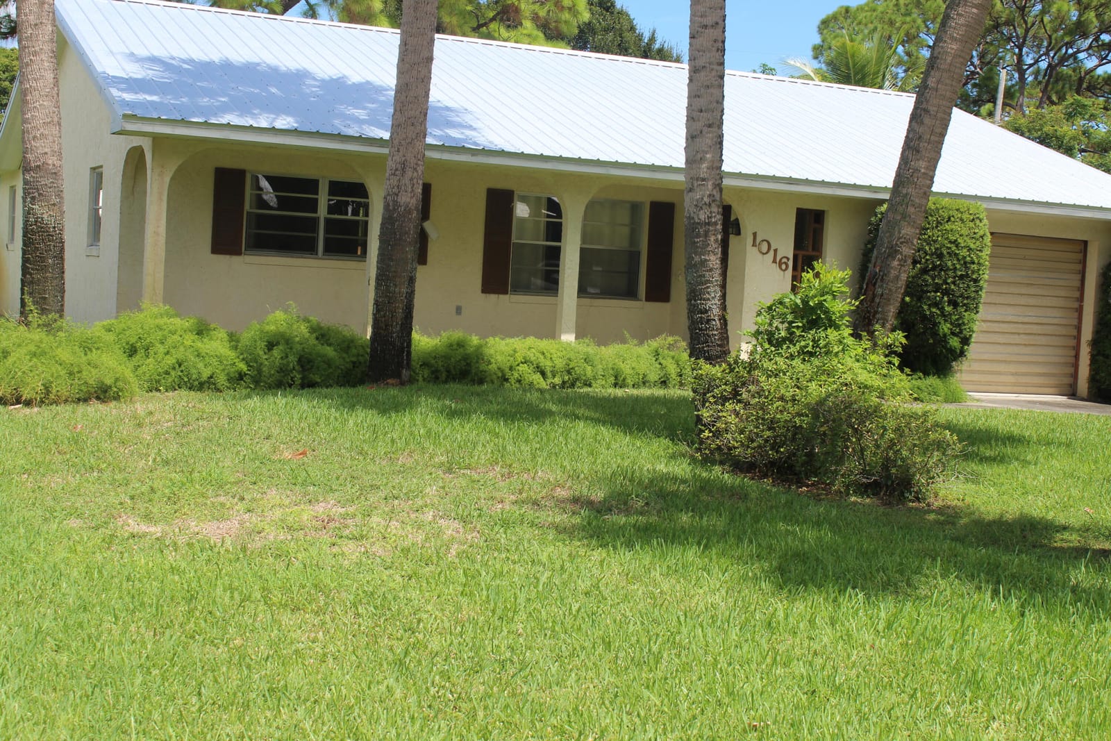 1016 Jamaica Avenue, Fort Pierce, FL 34982 photo 2