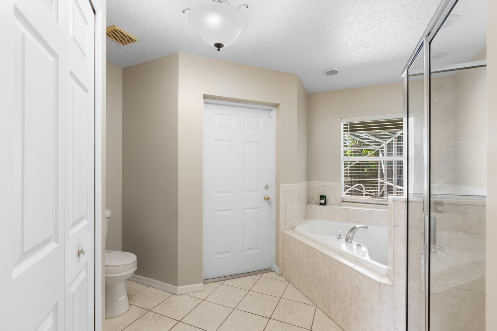 1042 SW Janette Avenue — photo 12