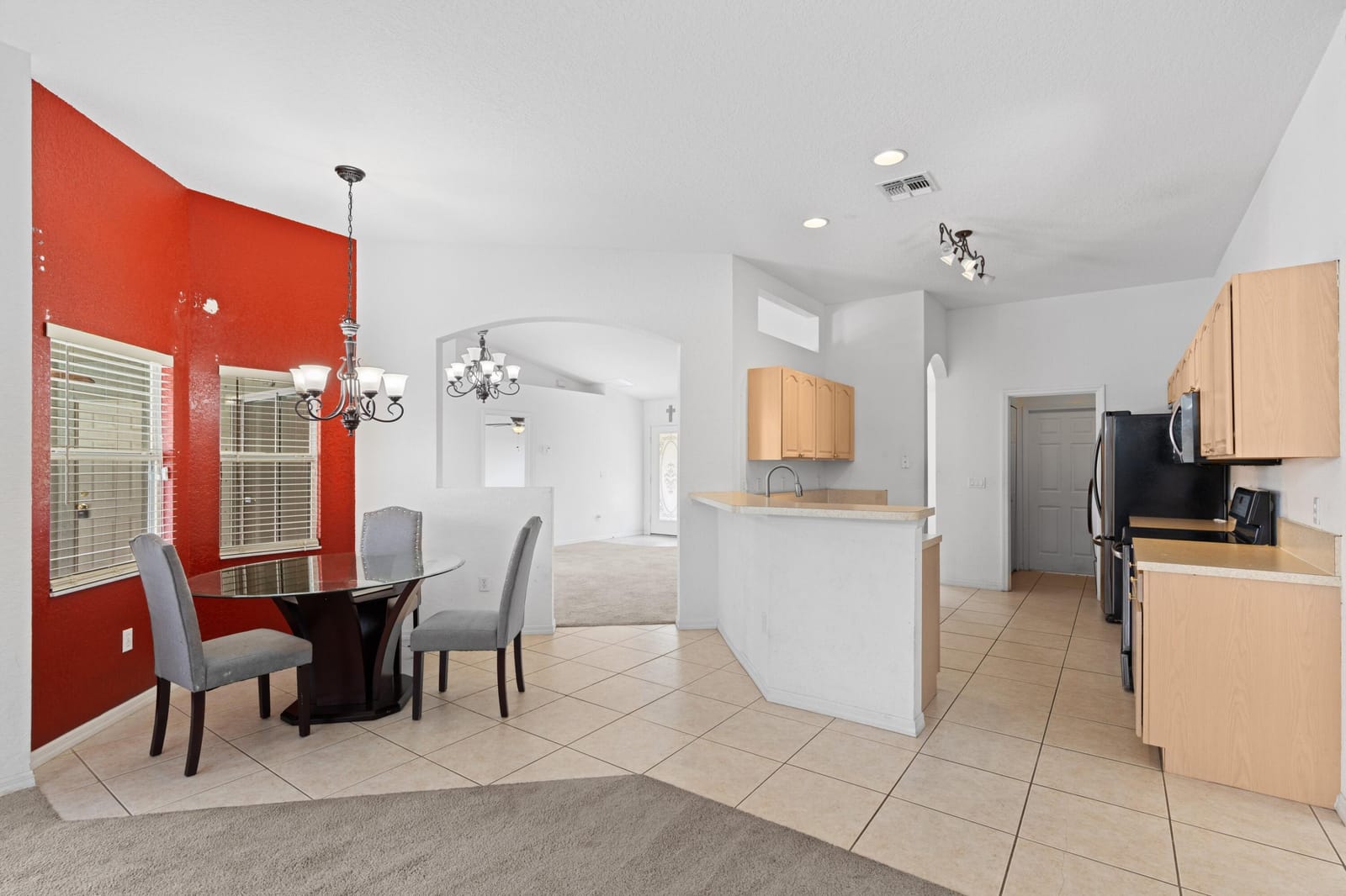 1042 SW Janette Avenue — photo 5
