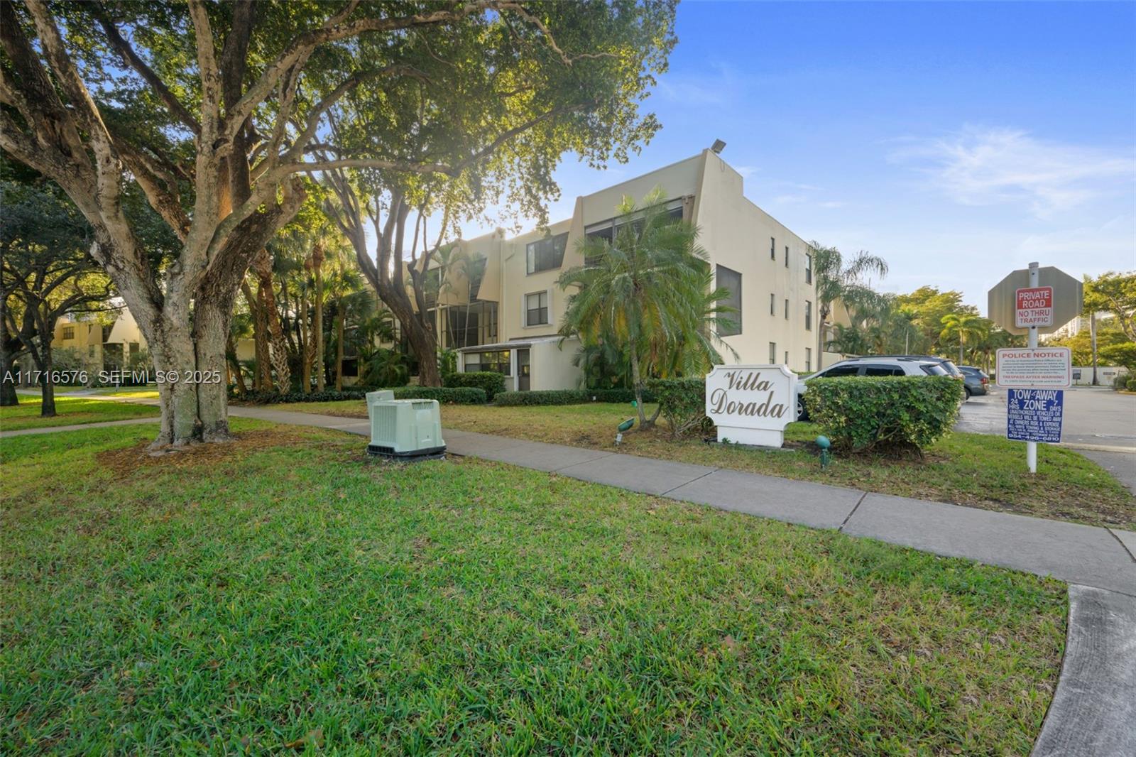 20401 NE 30th Avenue 3208, Aventura, FL 33180, Aventura