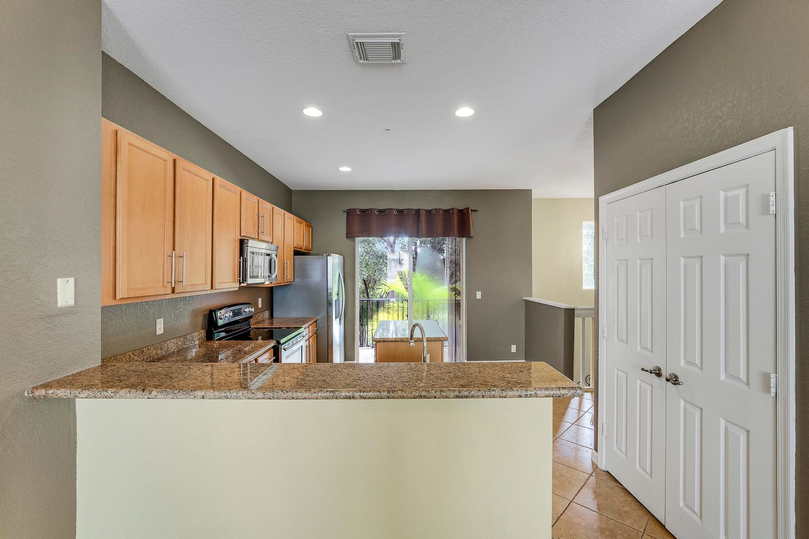 3172 N Greenleaf Circle, Boynton Beach, FL 33426 photo 22