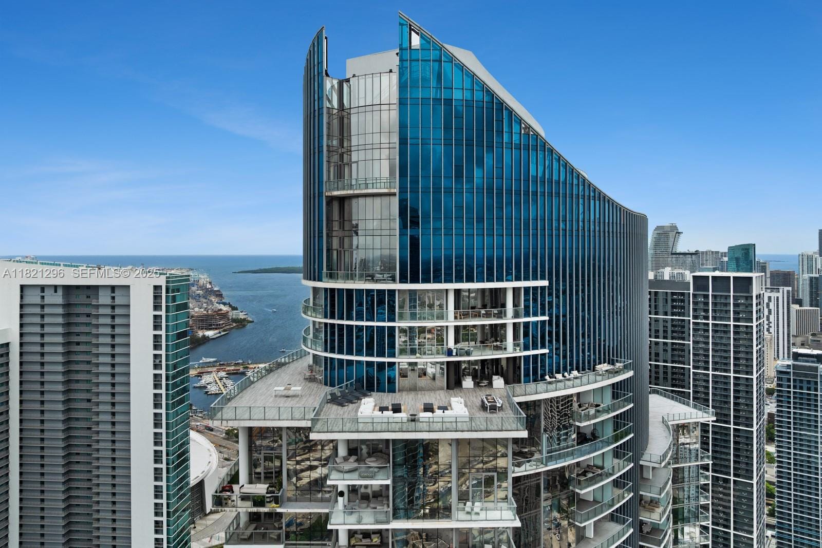 851 NE 1st Avenue 5202, Miami, FL 33132