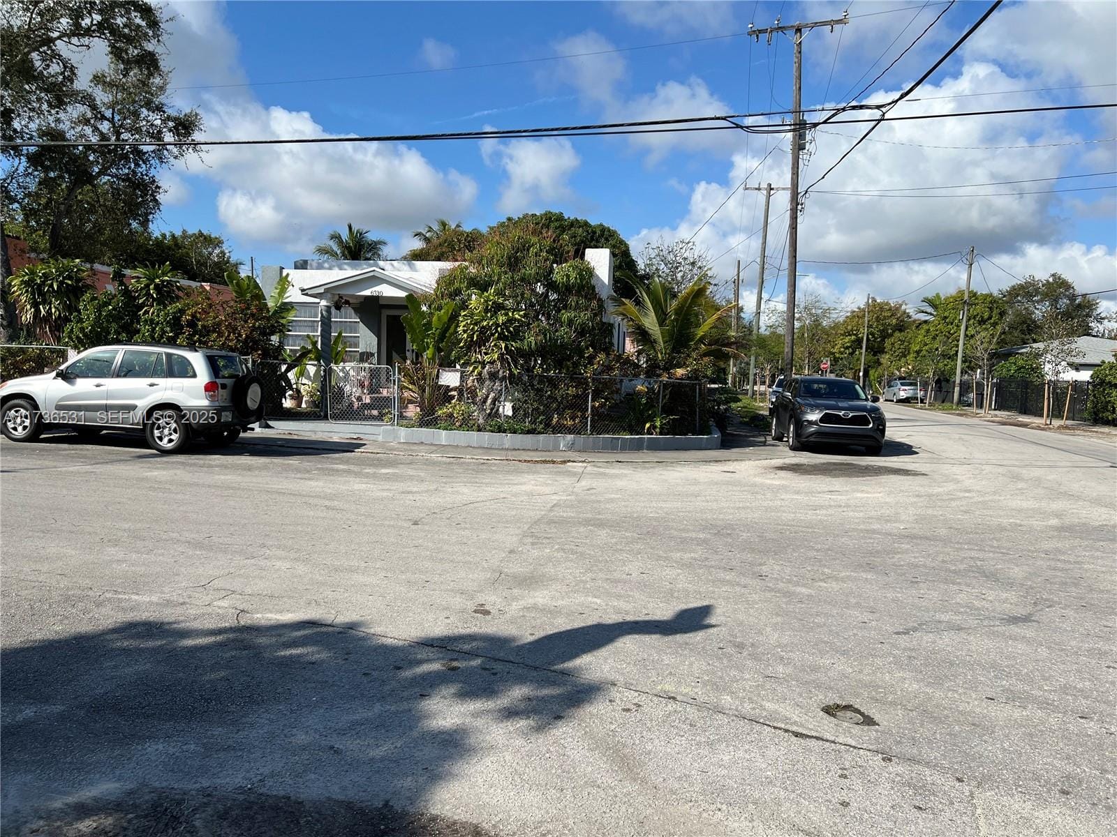 6730 NE Miami Place — photo 2