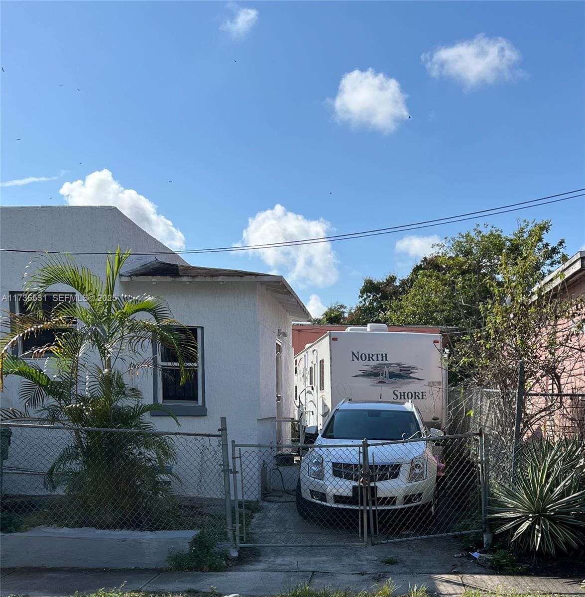 6730 NE Miami Place — photo 5