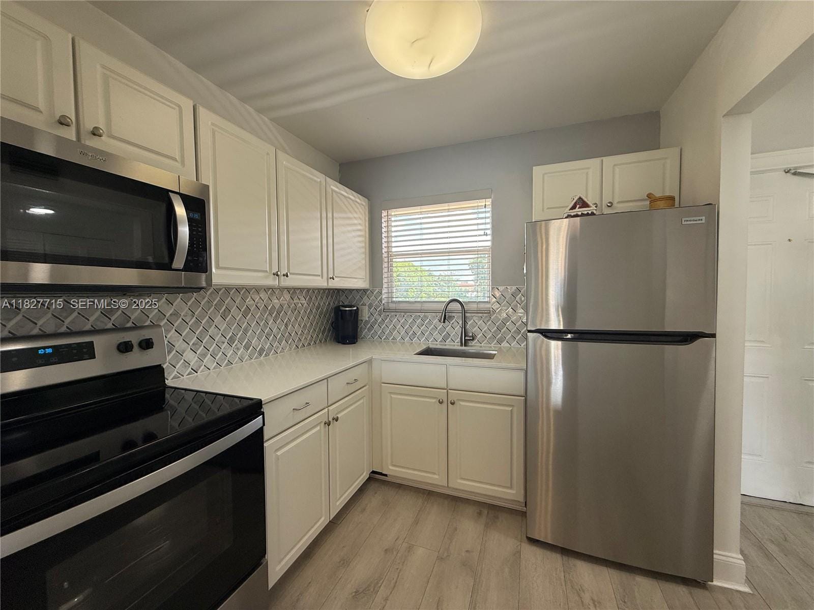 8880 Sunrise Lakes Boulevard 307, Sunrise, FL 33322