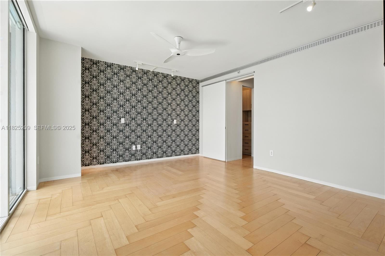 50 Biscayne Boulevard 3002, Miami, FL 33132 photo 12