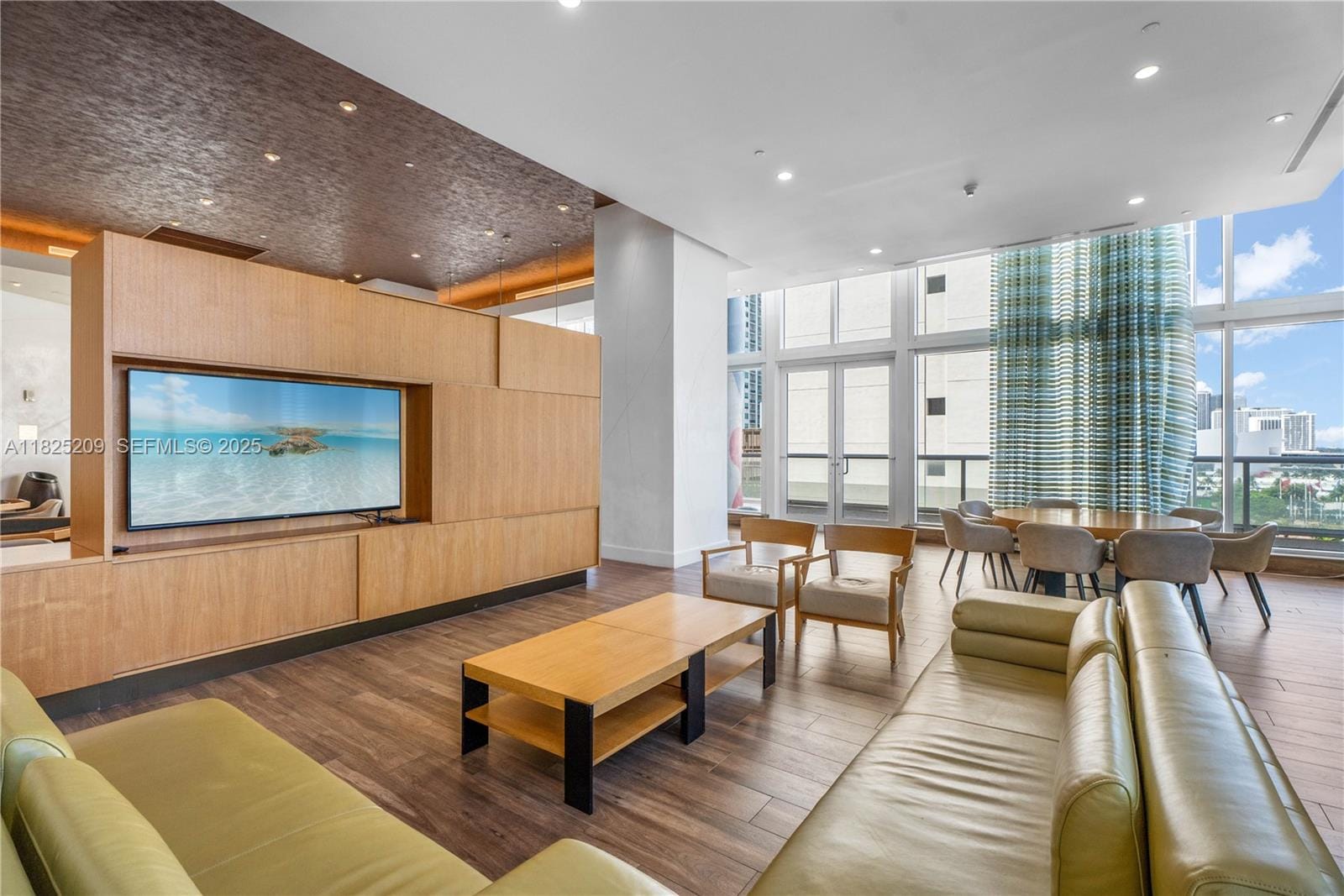50 Biscayne Boulevard 3002, Miami, FL 33132 photo 25