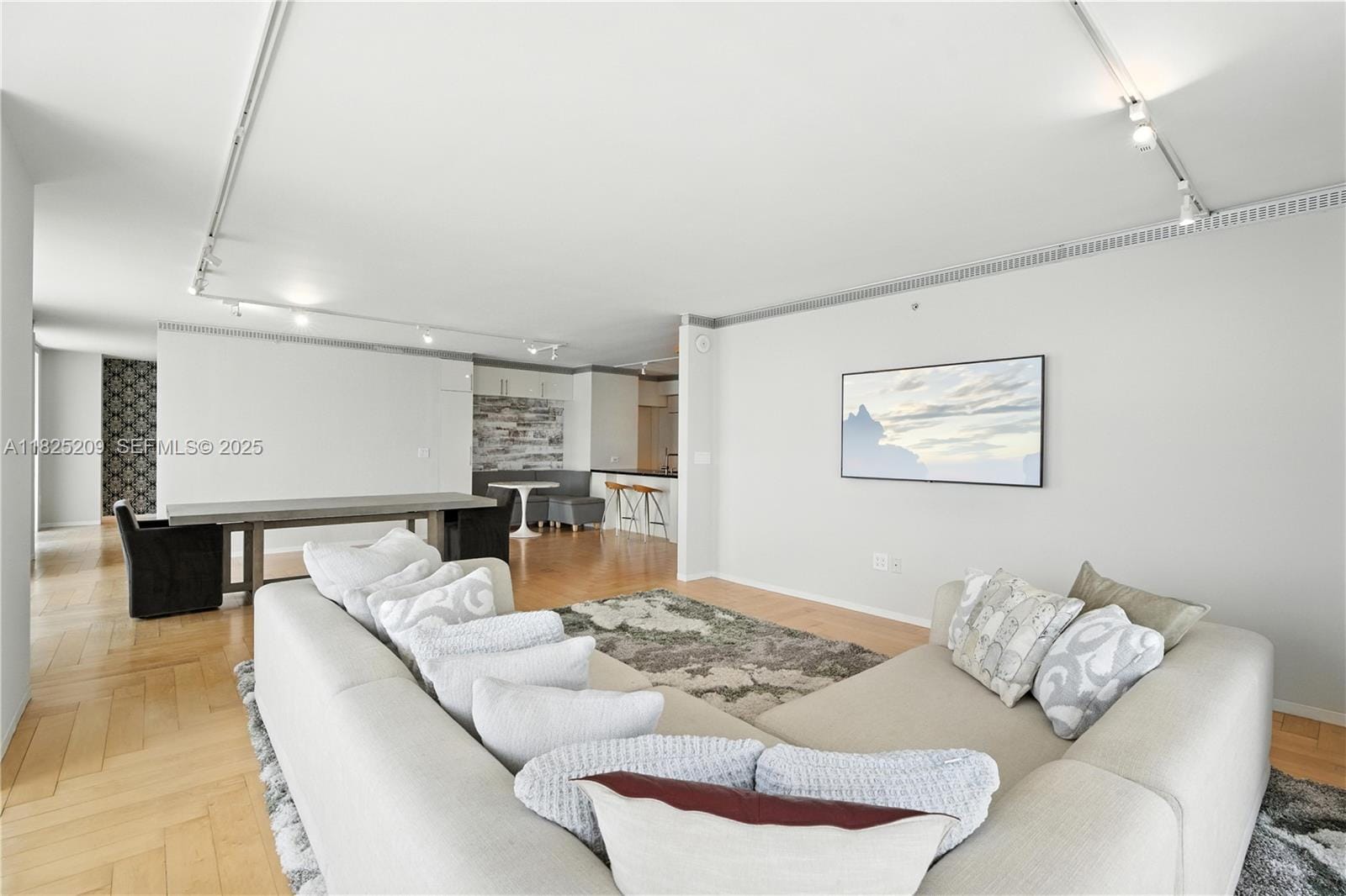 50 Biscayne Boulevard 3002, Miami, FL 33132 photo 4
