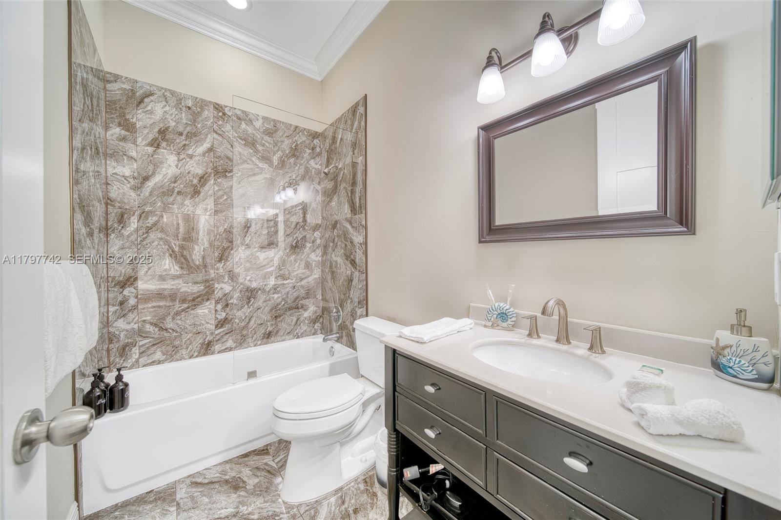 207 SW 11th Street, Dania Beach, FL 33004 photo 28