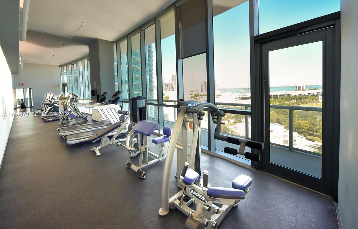 888 Biscayne Boulevard 2511, Miami, FL 33132 photo 18