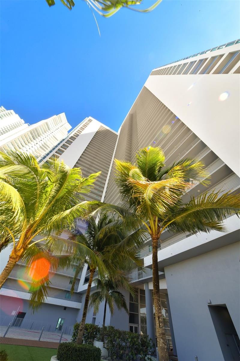888 Biscayne Boulevard 2511, Miami, FL 33132 photo 24