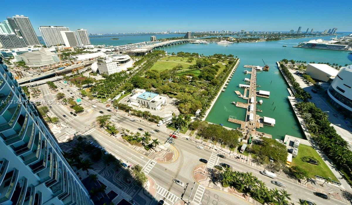 888 Biscayne Boulevard 2511, Miami, FL 33132 photo 26