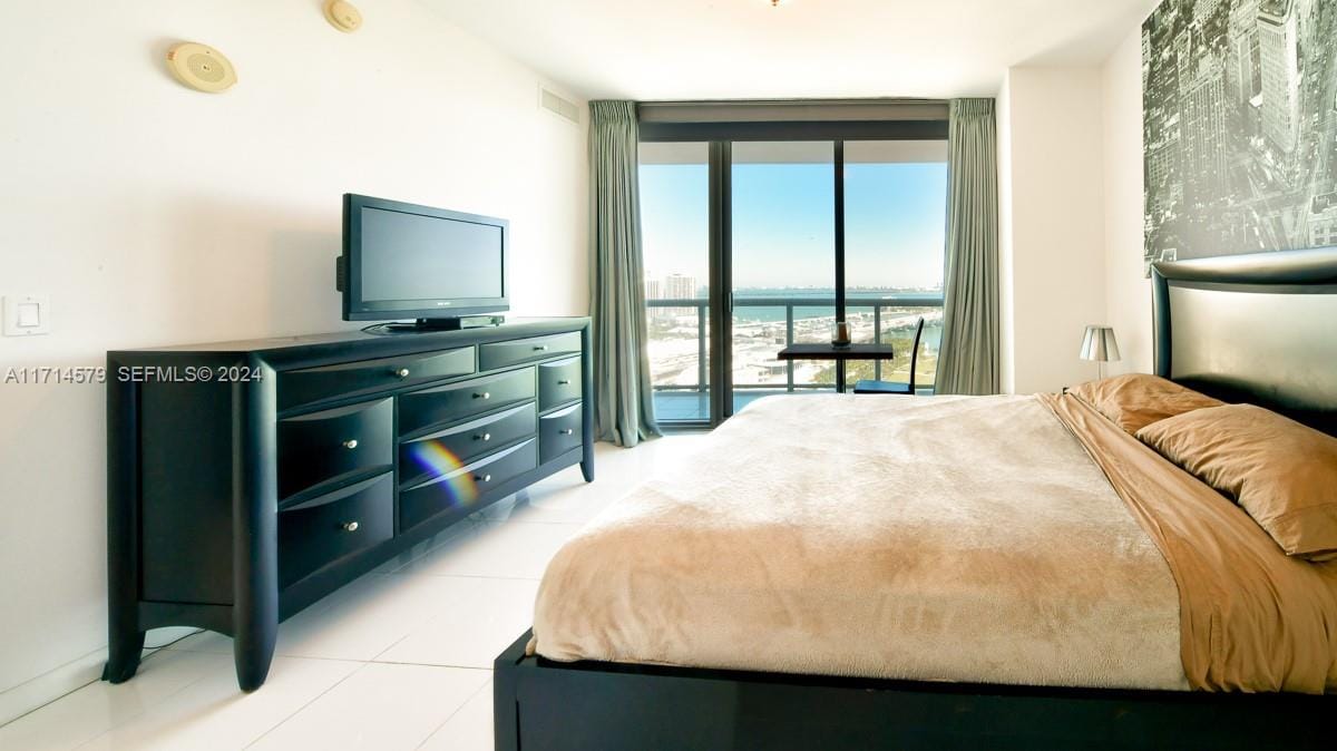 888 Biscayne Boulevard 2511 — photo 7