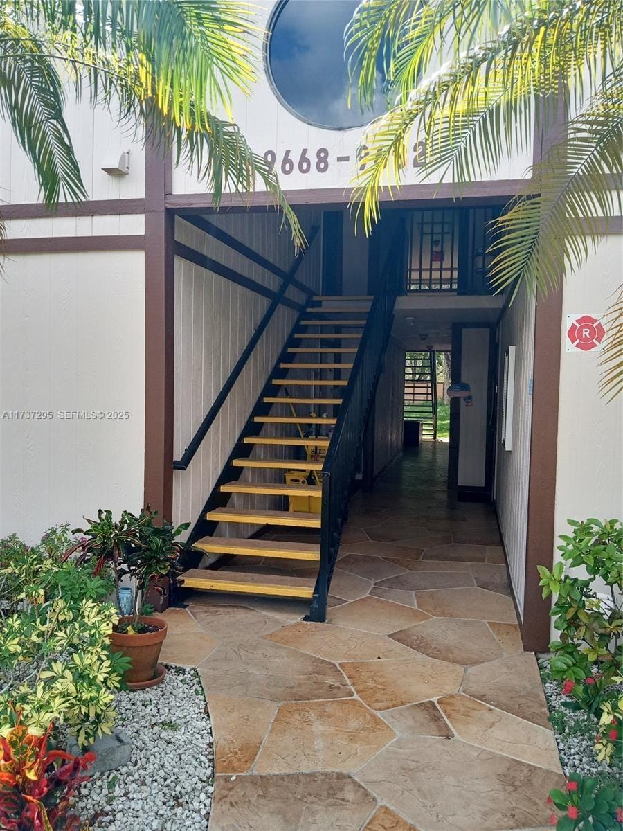 9668 S Belfort Circle 101 — photo 6